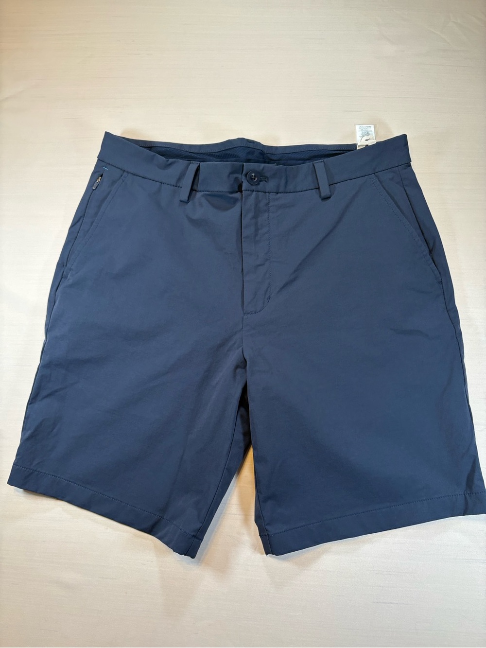 Vineyard Vines On-The-Go OTG Shorts Mens 33 Navy Blue Stretch Golf 8" Inseam